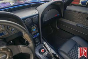 Chevrolet Corvette 63RS Custom Split-Window Coupe 1963 года 